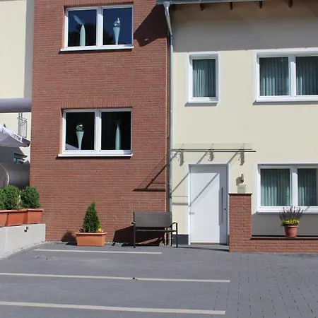 Hotel Jaegerkrug 3*