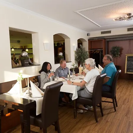 Jaegerkrug Πάντερμπορν