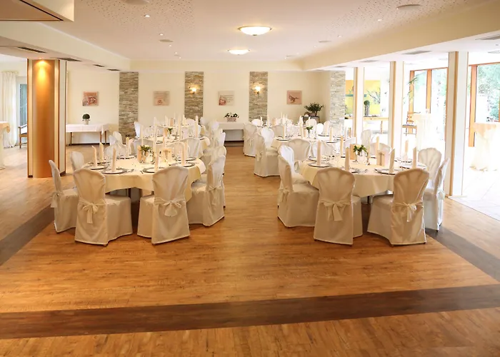 兰德豪斯贾格尔克鲁格酒店 3*